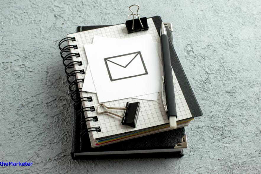 Emailuri Plain Text Care Par Personale Fara Sa Fie Improvizate